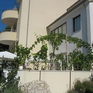 Apartment La E Il Mare, Pula